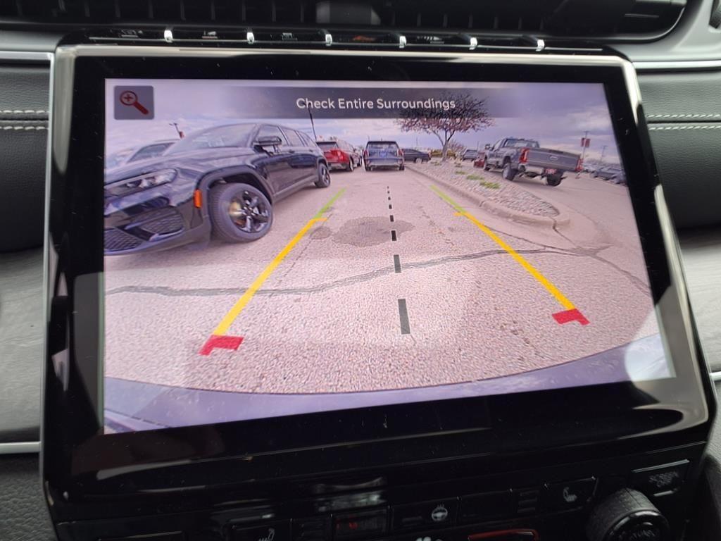new 2025 Jeep Grand Cherokee car, priced at $49,701