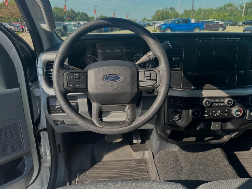 new 2024 Ford F-250 car, priced at $65,045