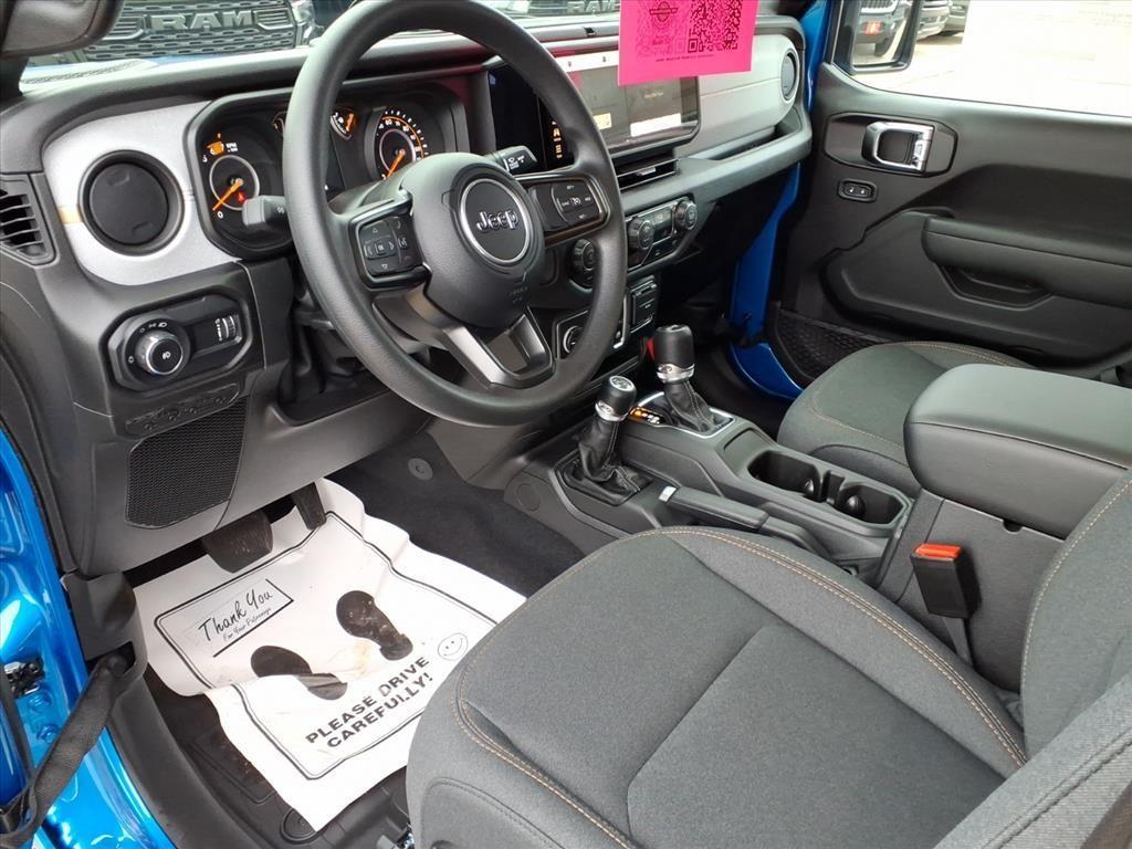 new 2026 Jeep Wrangler car, priced at $38,667