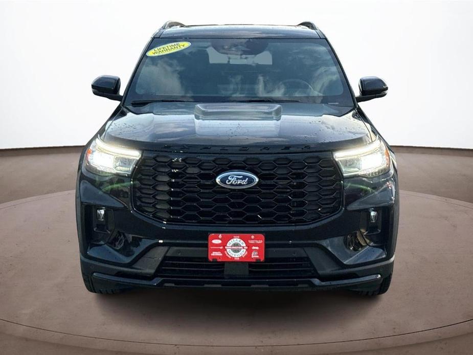 new 2025 Ford Explorer car, priced at $46,919