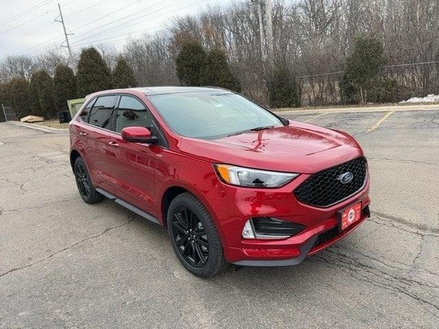 new 2024 Ford Edge car, priced at $46,107