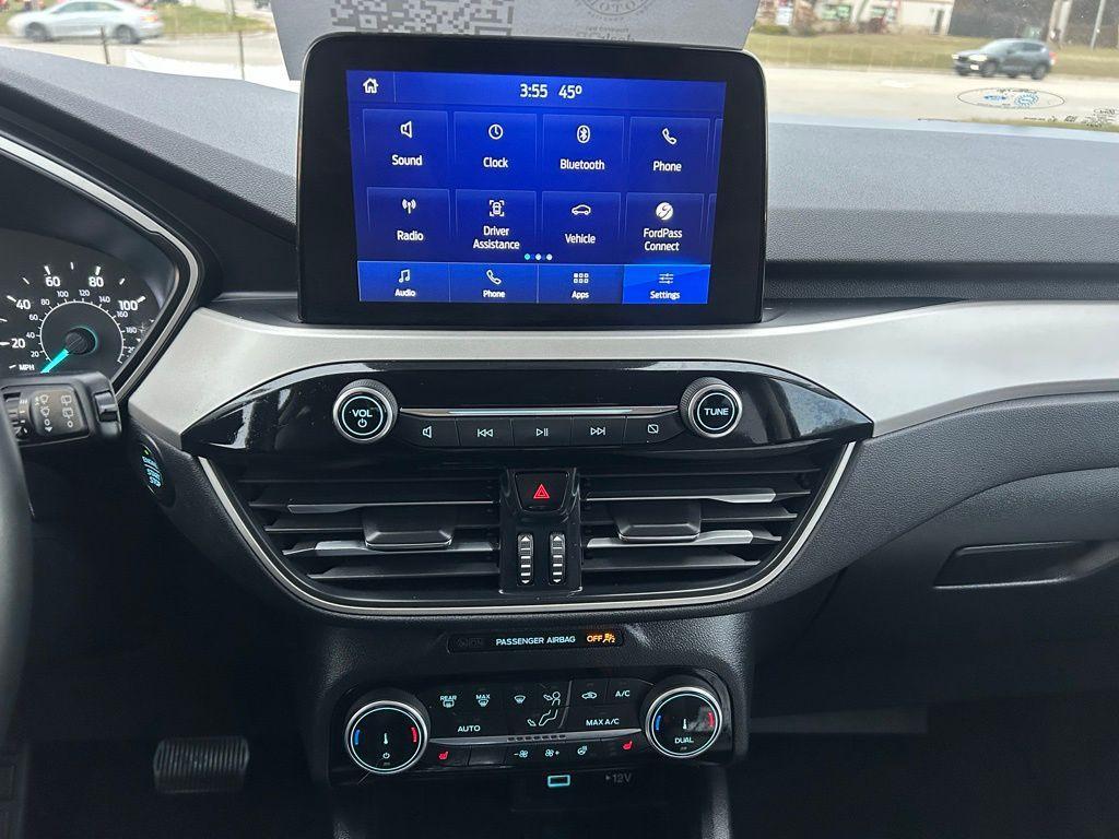 used 2022 Ford Escape car, priced at $16,995