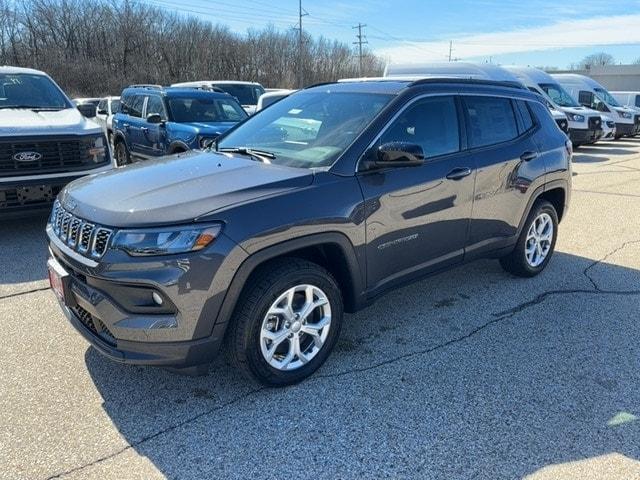 new 2024 Jeep Compass car, priced at $32,126