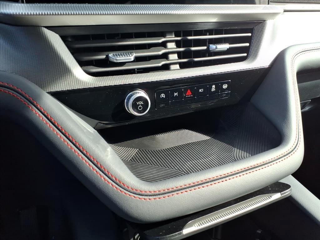 new 2025 Ford Explorer car, priced at $48,310