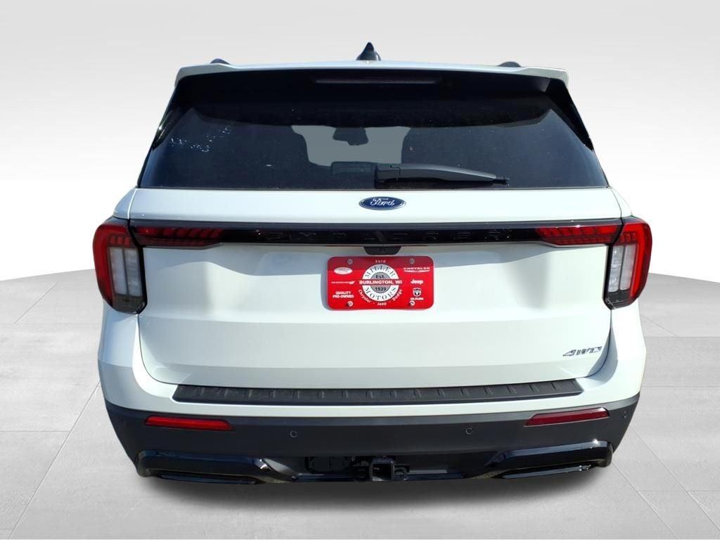 new 2025 Ford Explorer car, priced at $48,310