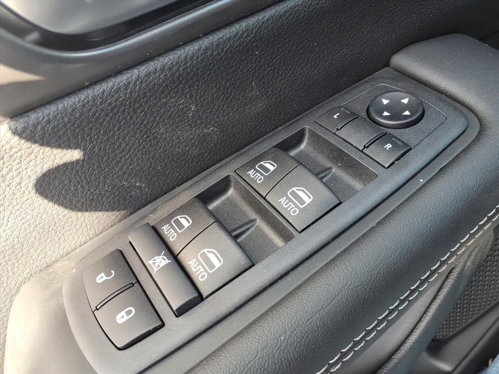 new 2026 Chrysler Pacifica car, priced at $43,999