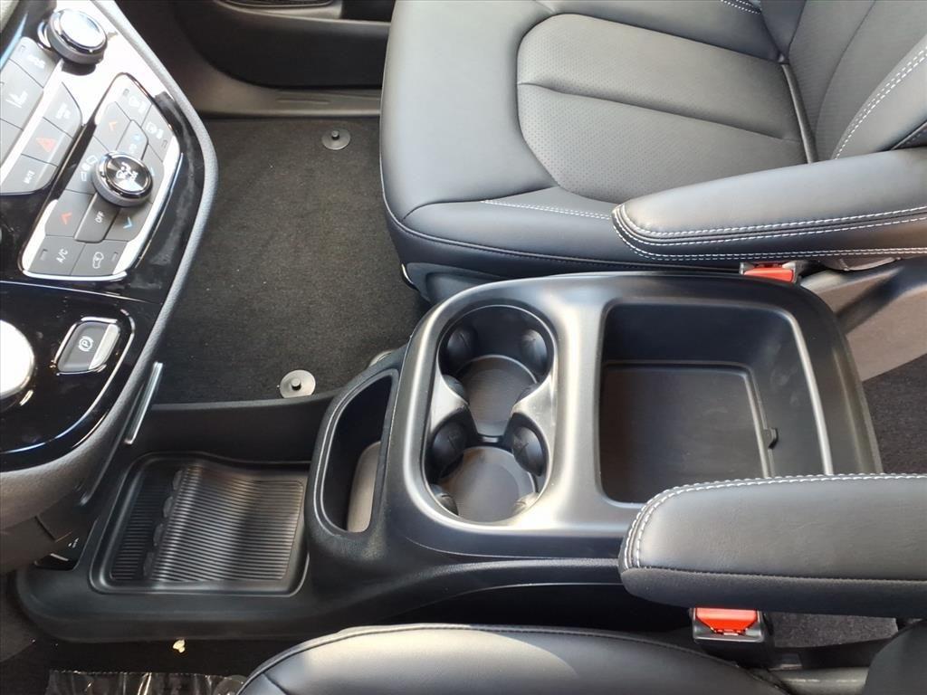 new 2026 Chrysler Pacifica car, priced at $43,999