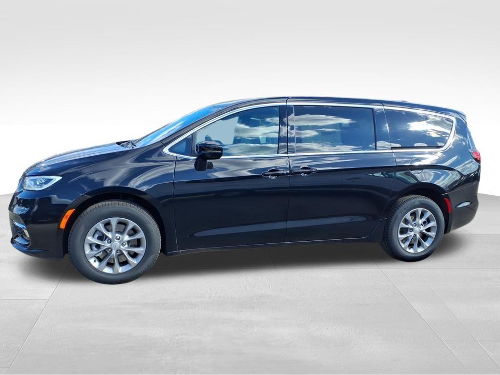 new 2026 Chrysler Pacifica car, priced at $43,999
