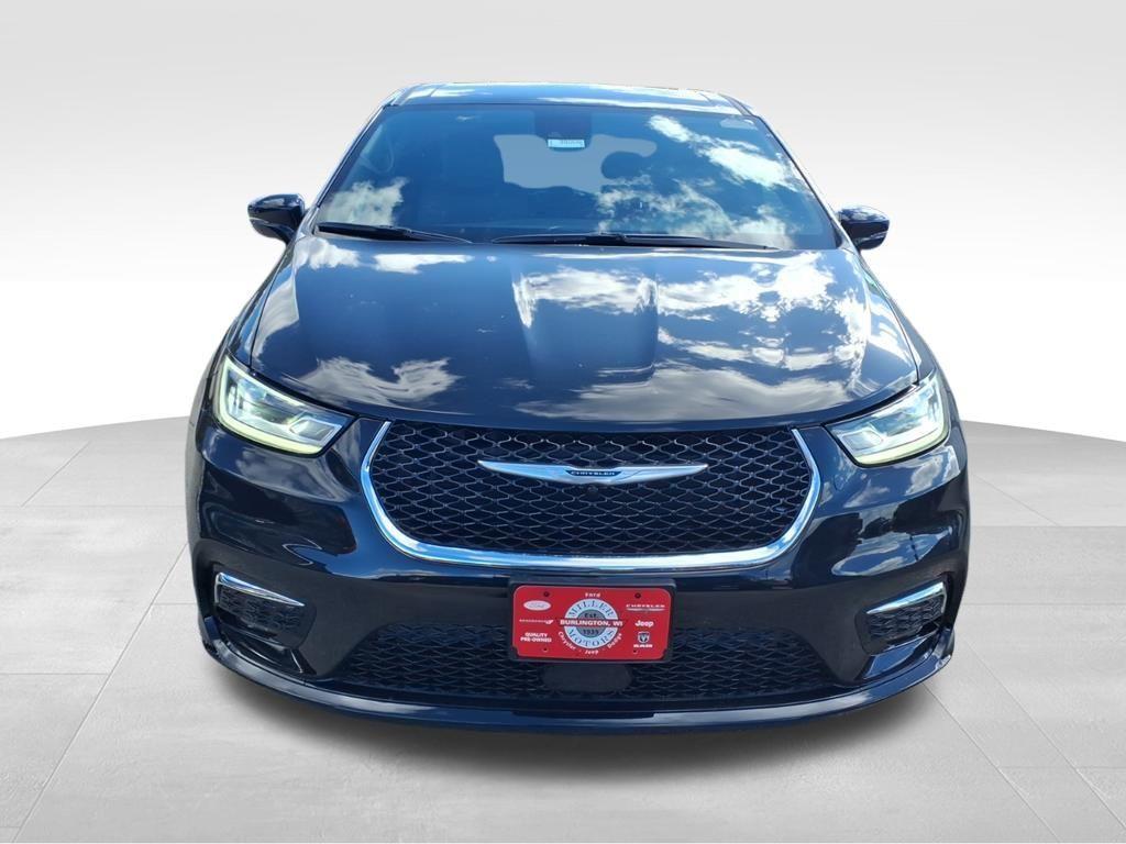 new 2026 Chrysler Pacifica car, priced at $43,999