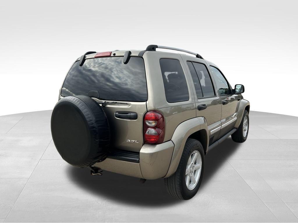 used 2007 Jeep Liberty car, priced at $2,950
