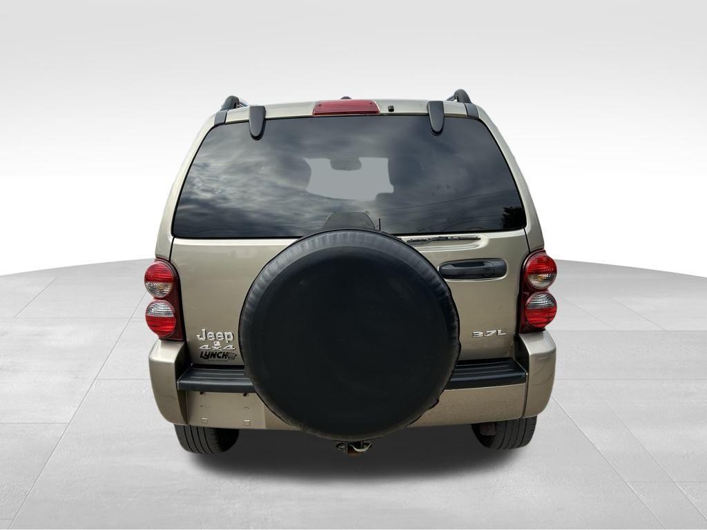 used 2007 Jeep Liberty car, priced at $2,950