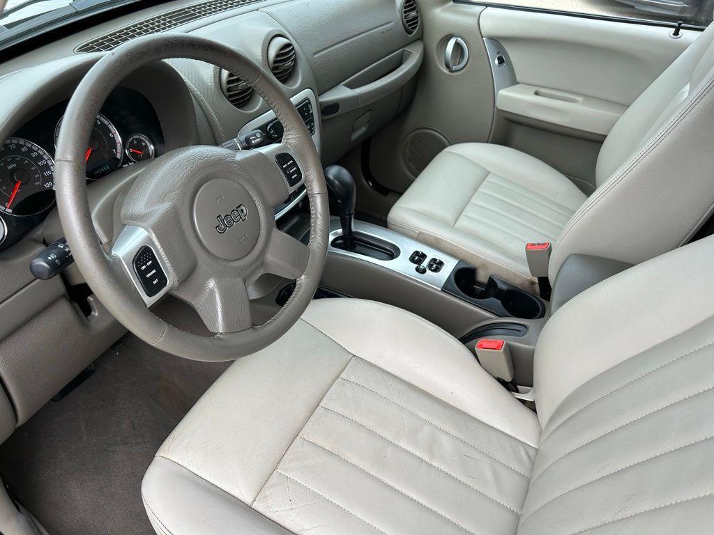 used 2007 Jeep Liberty car, priced at $2,950