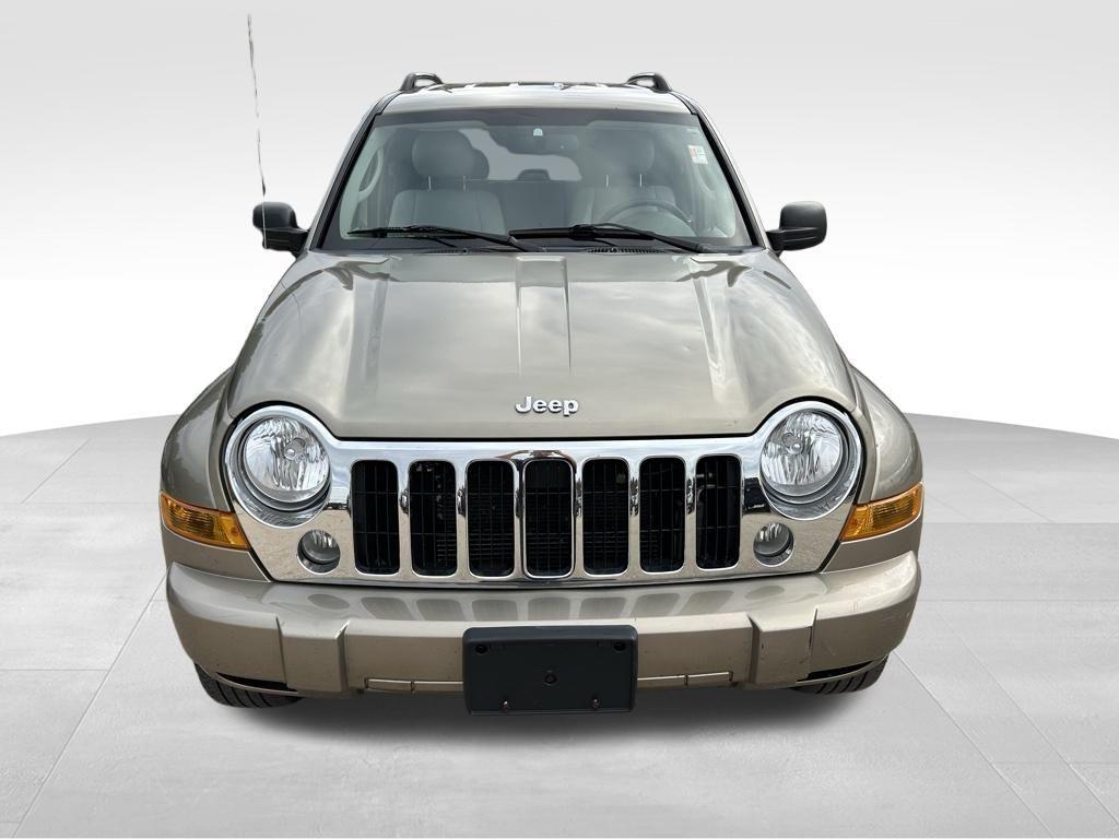 used 2007 Jeep Liberty car, priced at $2,950