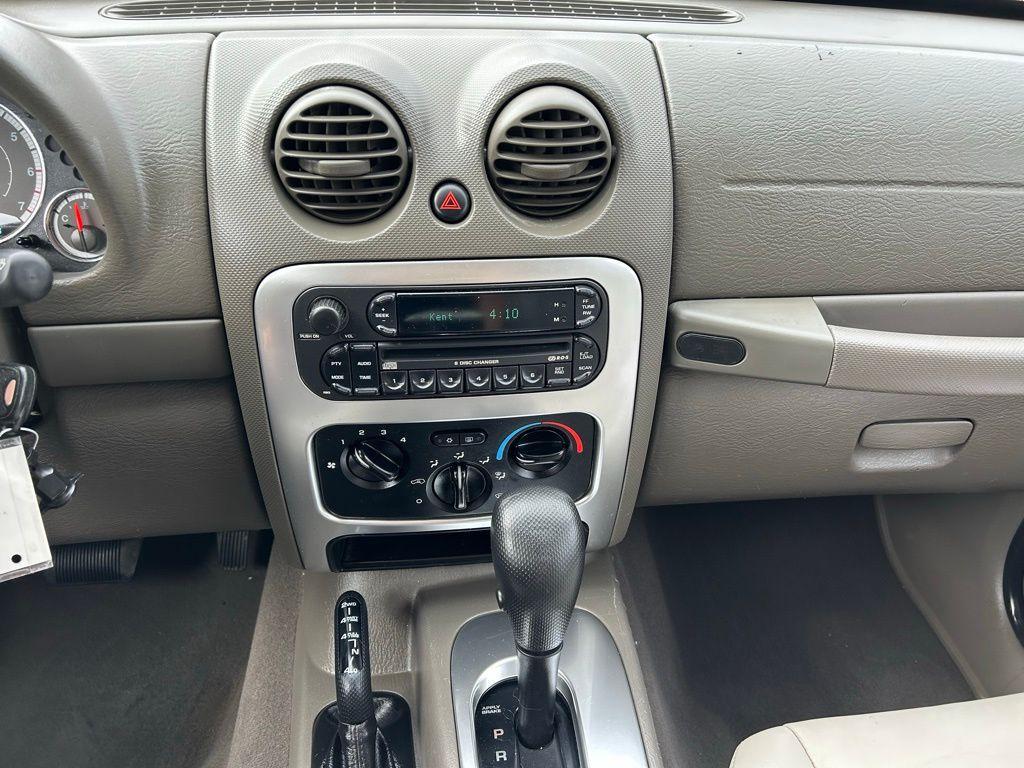 used 2007 Jeep Liberty car, priced at $2,950