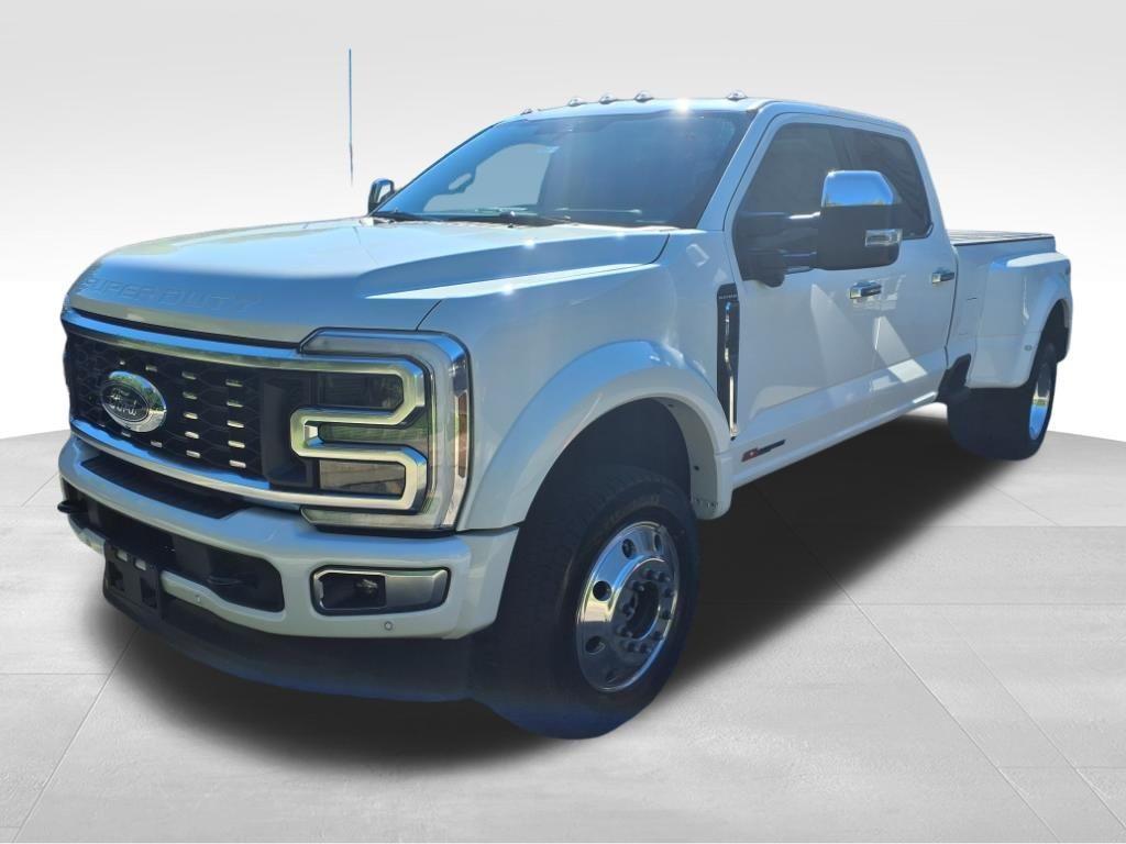 new 2025 Ford F-450 car, priced at $110,040