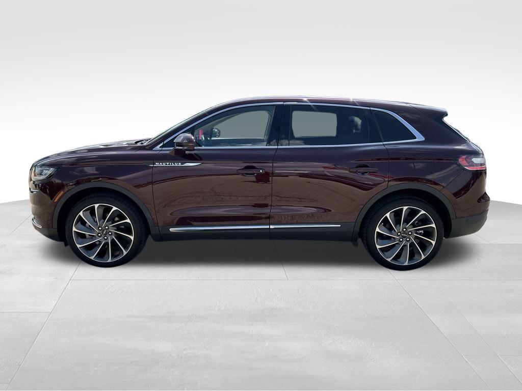 used 2023 Lincoln Nautilus car, priced at $41,570