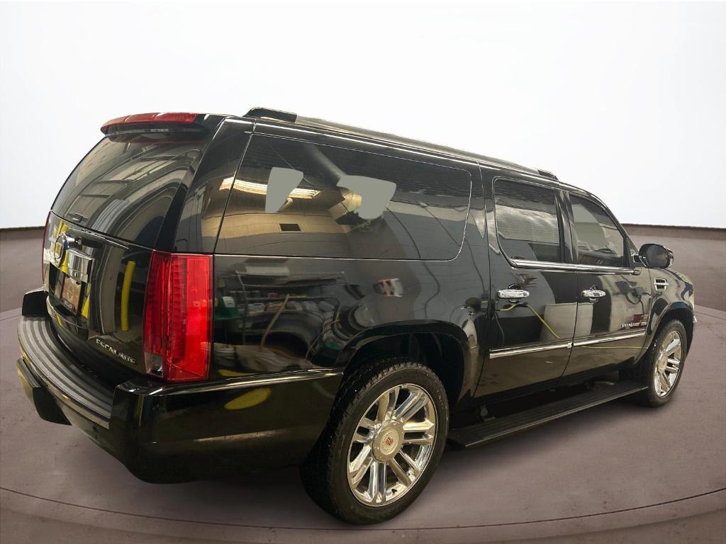 used 2013 Cadillac Escalade ESV car, priced at $14,908