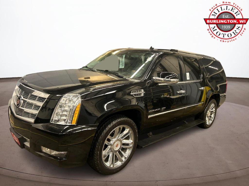 used 2013 Cadillac Escalade ESV car, priced at $14,908