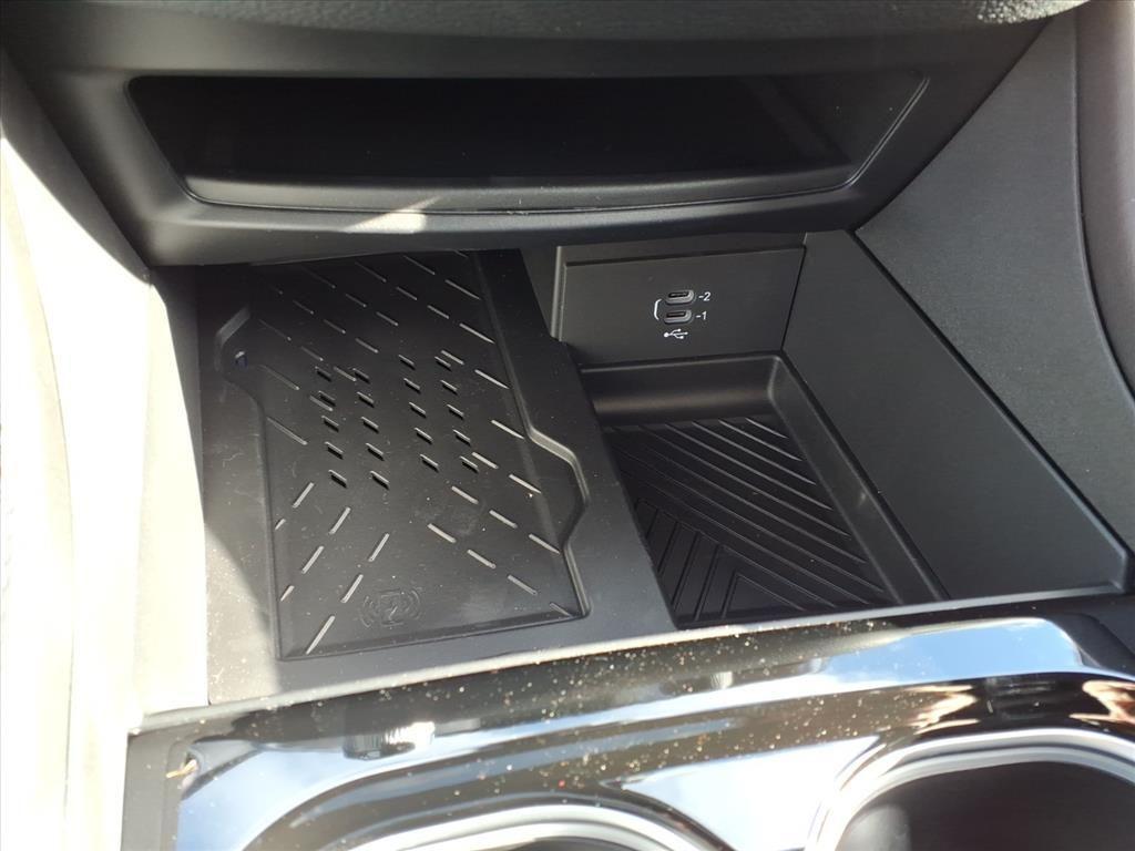 new 2026 Chrysler Pacifica car, priced at $52,254