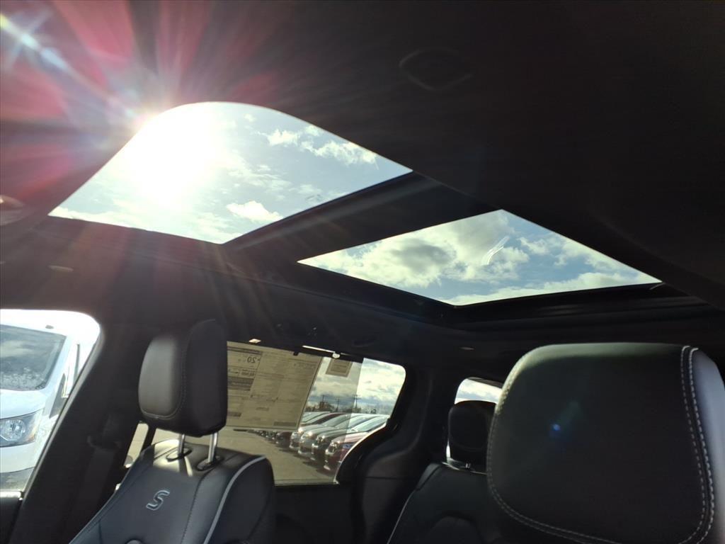 new 2026 Chrysler Pacifica car, priced at $52,254