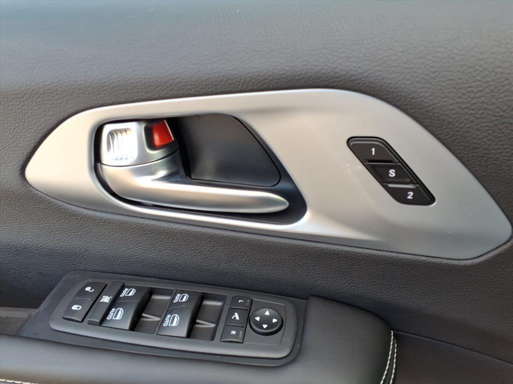 new 2026 Chrysler Pacifica car, priced at $52,254