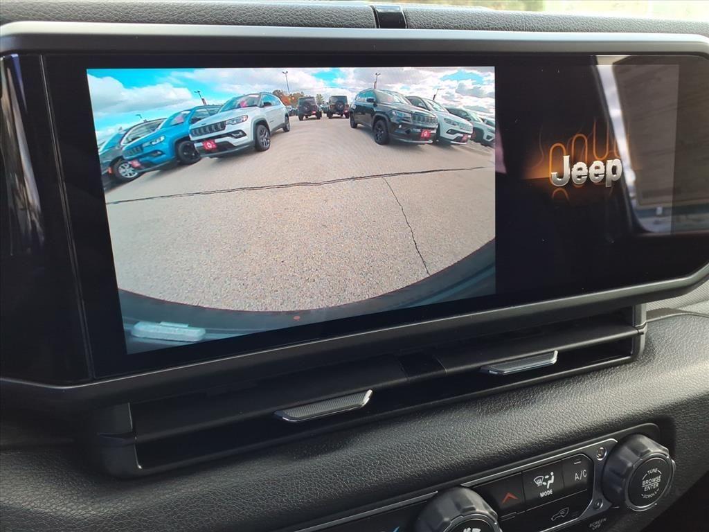 new 2026 Jeep Wrangler car, priced at $38,070