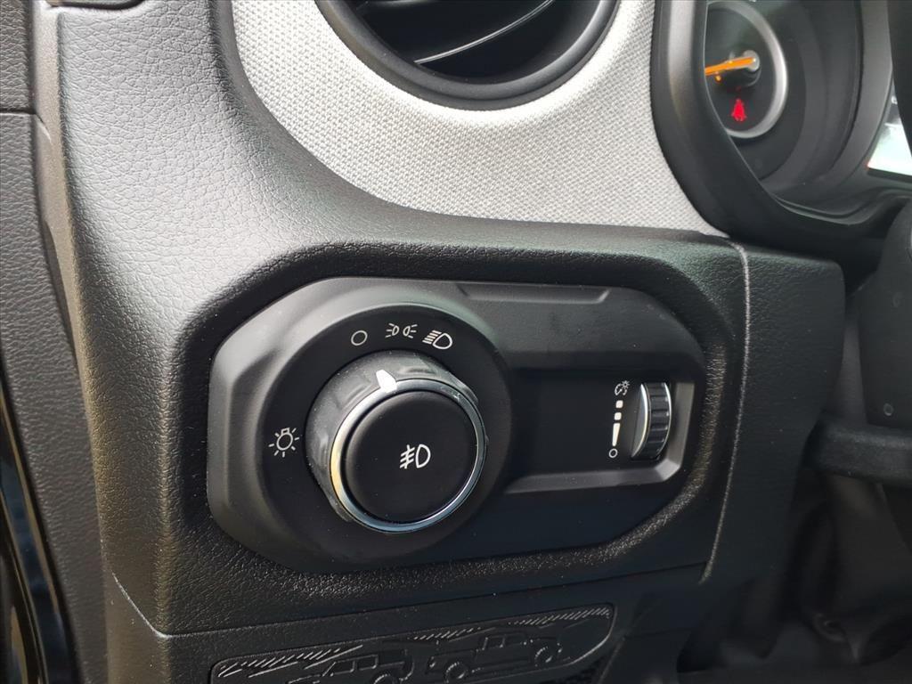 new 2026 Jeep Wrangler car, priced at $43,312