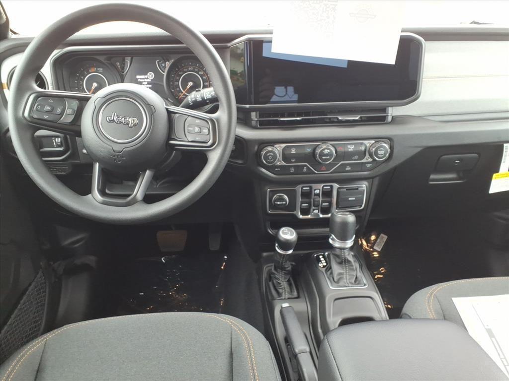 new 2026 Jeep Wrangler car, priced at $43,312