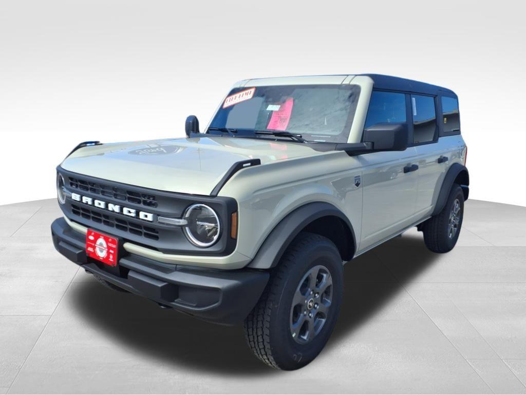 new 2025 Ford Bronco car, priced at $46,458