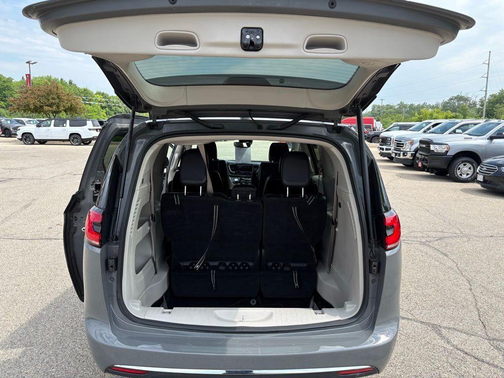 used 2022 Chrysler Pacifica car, priced at $23,676