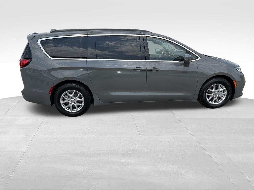 used 2022 Chrysler Pacifica car, priced at $23,676