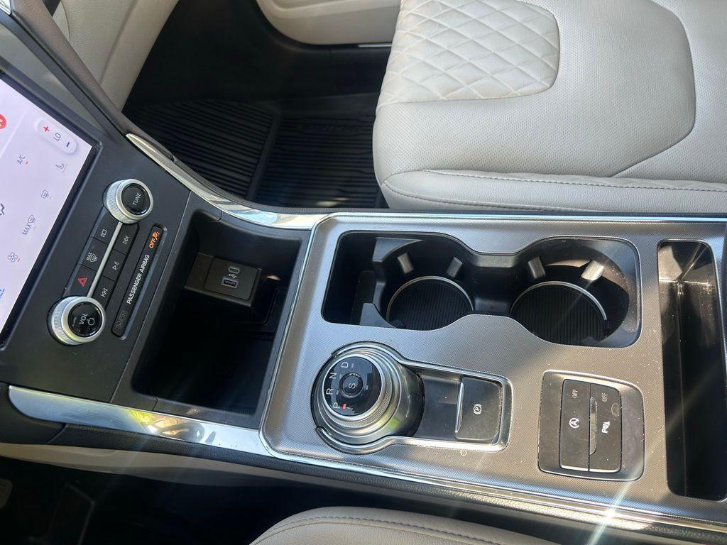 used 2023 Ford Edge car, priced at $26,950