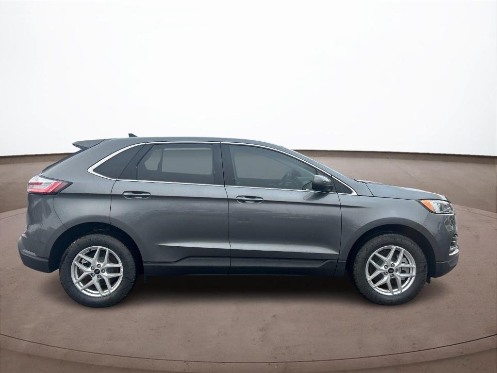 new 2024 Ford Edge car, priced at $37,565