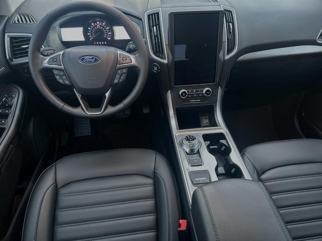 new 2024 Ford Edge car, priced at $37,565