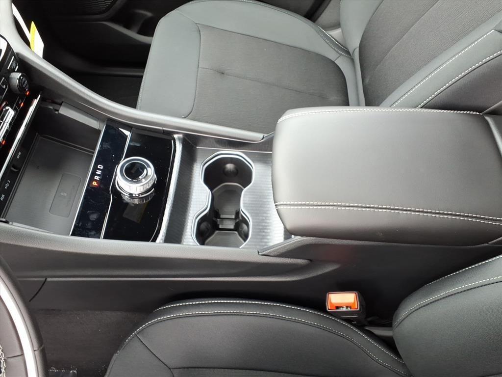 new 2025 Jeep Grand Cherokee car, priced at $42,051