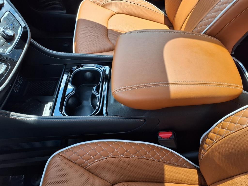 new 2025 Chrysler Pacifica car, priced at $55,626