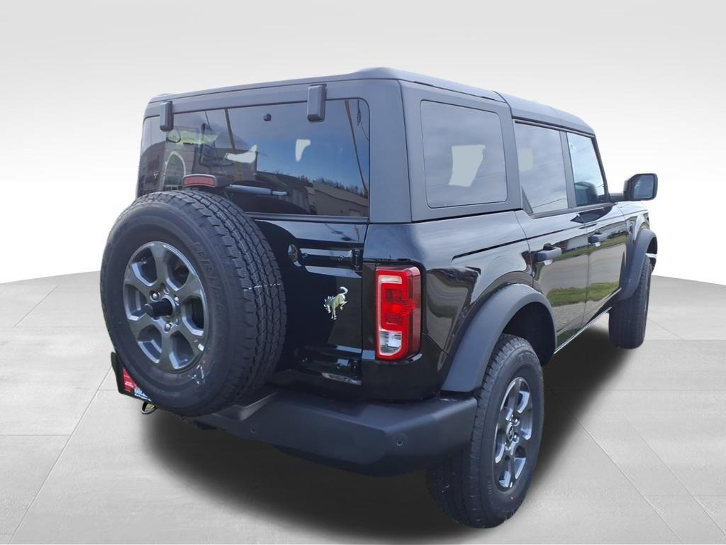 new 2025 Ford Bronco car, priced at $41,684