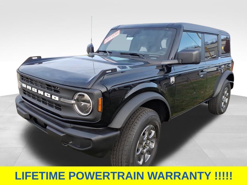 new 2025 Ford Bronco car, priced at $41,684