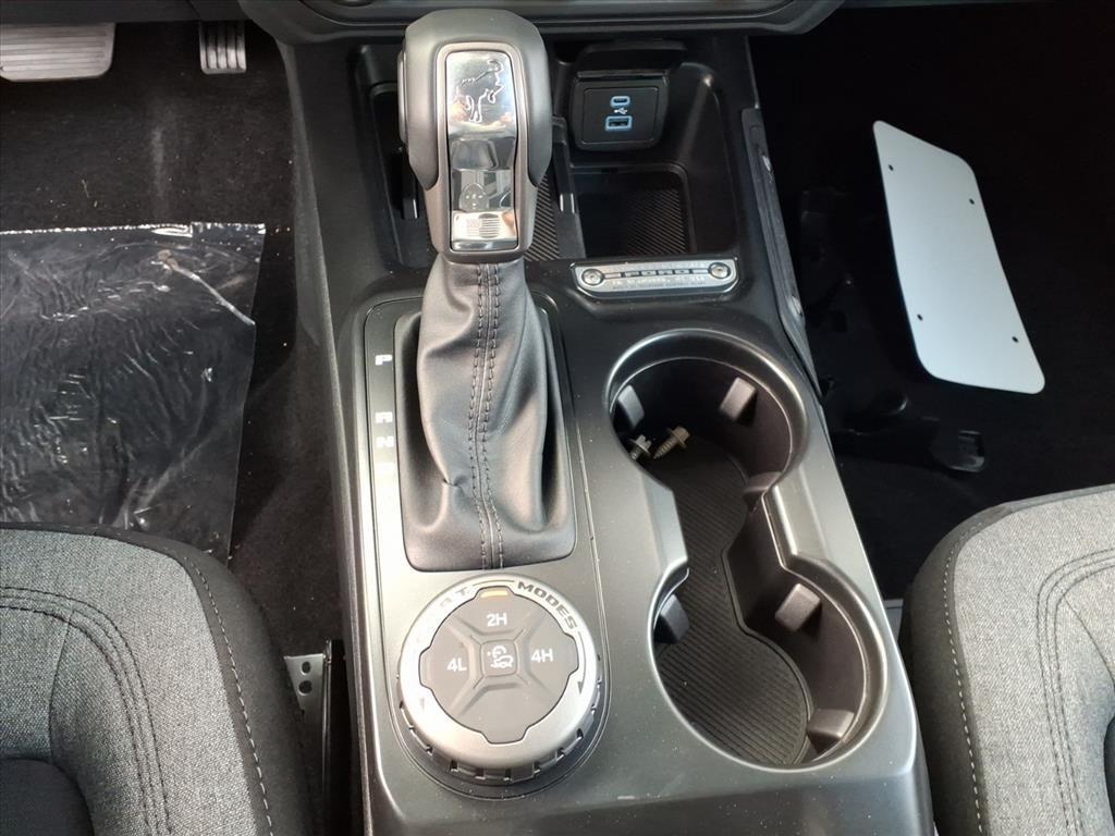 new 2025 Ford Bronco car, priced at $41,684