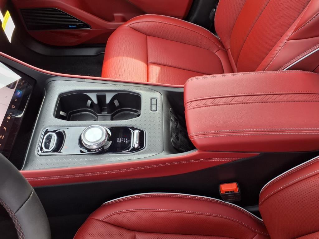 new 2025 Jeep Wagoneer S car, priced at $63,562