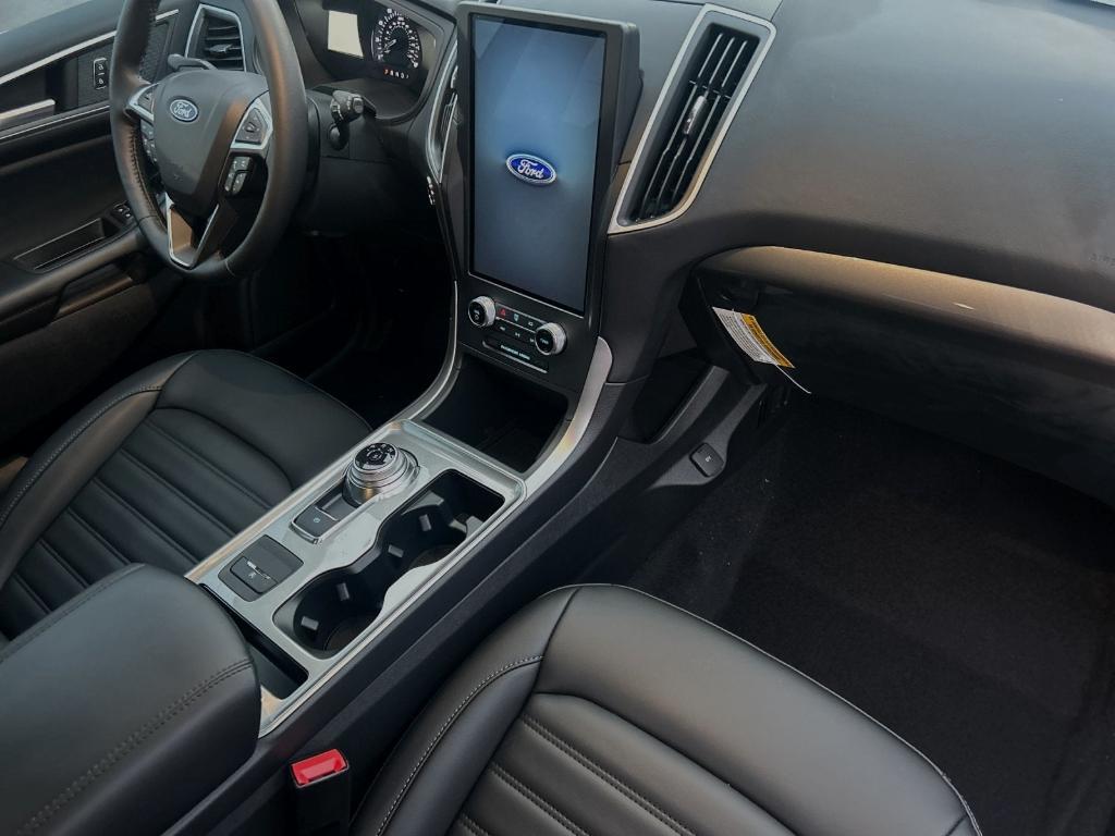 new 2024 Ford Edge car, priced at $38,330