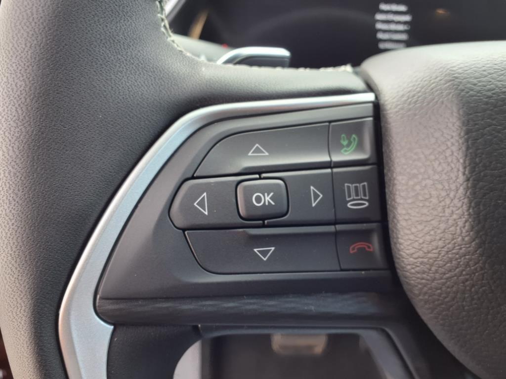 new 2025 Jeep Grand Cherokee L car, priced at $40,127