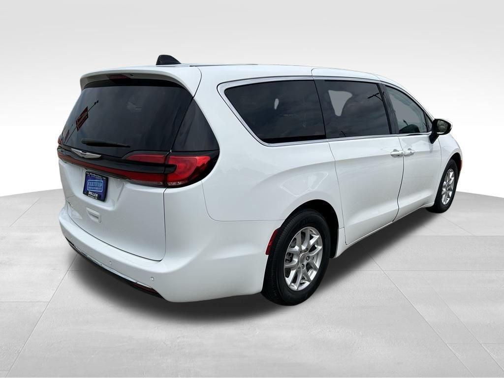 used 2023 Chrysler Pacifica car, priced at $26,616