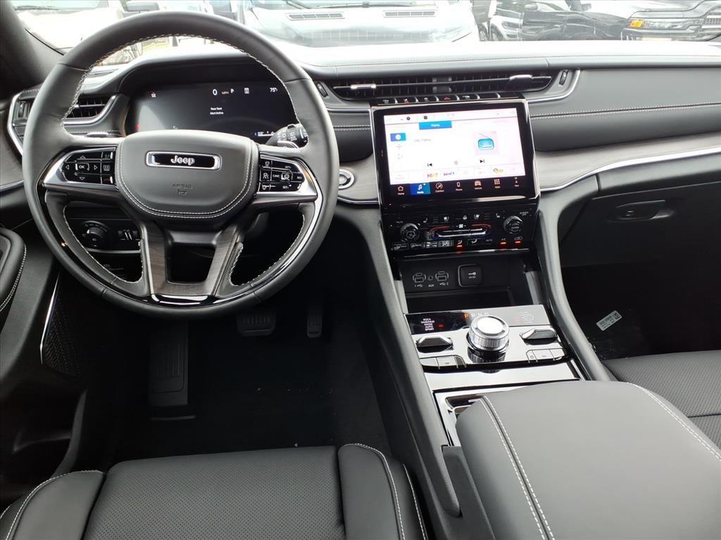 new 2025 Jeep Grand Cherokee car, priced at $62,446
