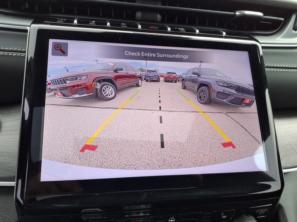 new 2025 Jeep Grand Cherokee car, priced at $53,134