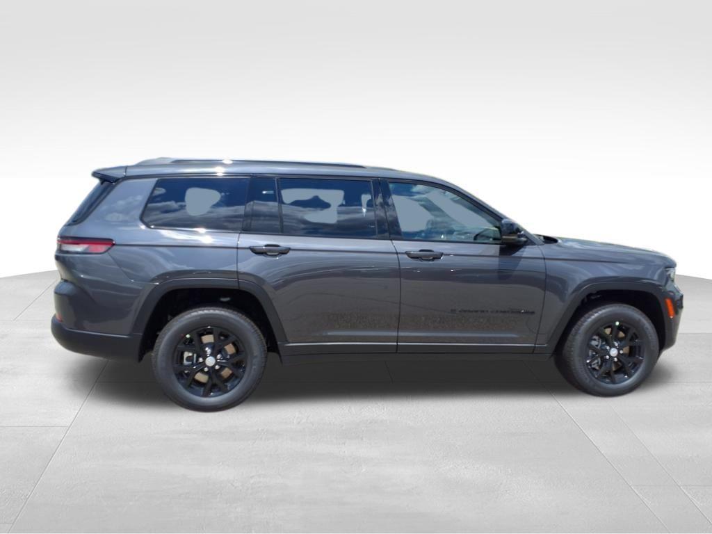 new 2025 Jeep Grand Cherokee L car, priced at $47,988
