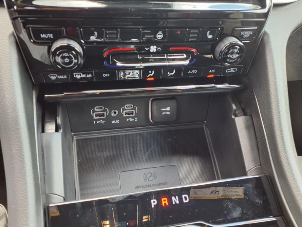 new 2025 Jeep Grand Cherokee L car, priced at $47,988