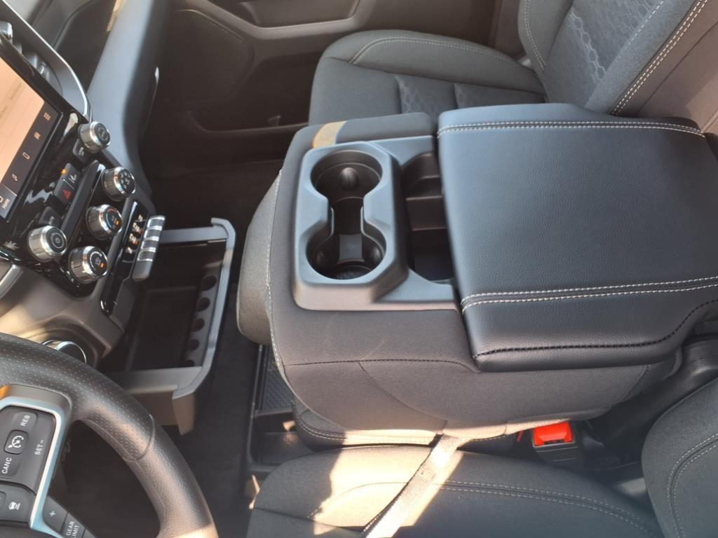new 2025 Ram 1500 car, priced at $53,891