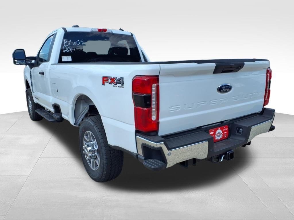 new 2025 Ford F-250 car, priced at $62,825