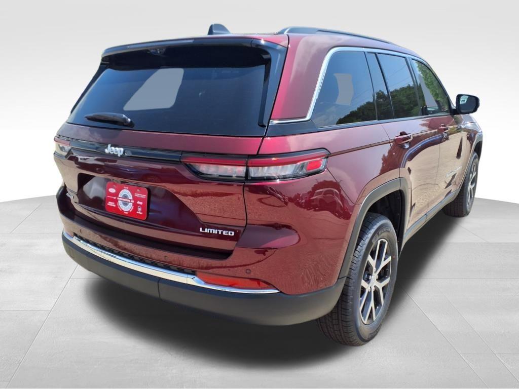 new 2025 Jeep Grand Cherokee car, priced at $52,533